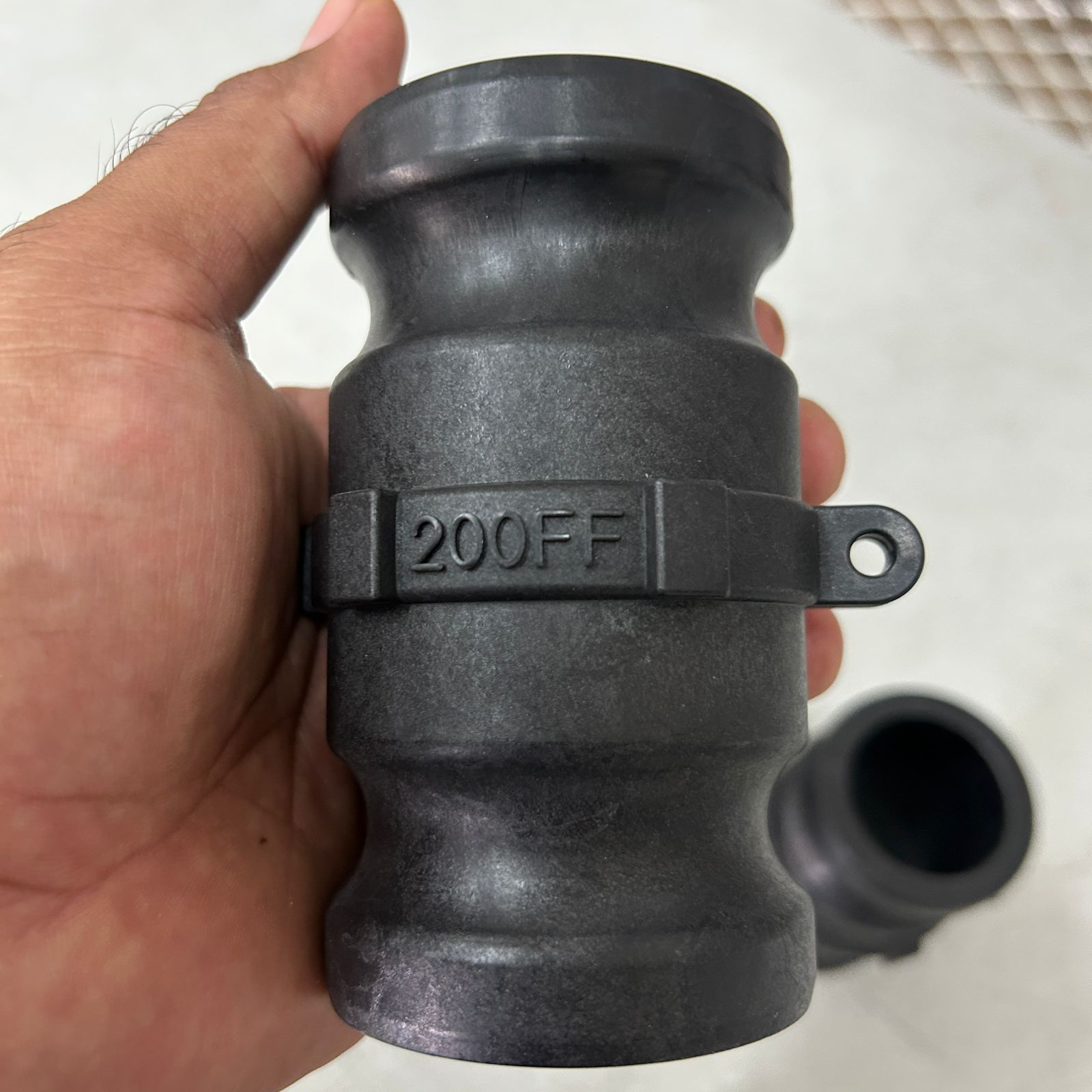 FOTO de Adaptador Rápido Macho x Macho 200FF Banjo | Conexión Camlock de Alta Resistencia para Riego y Químicos